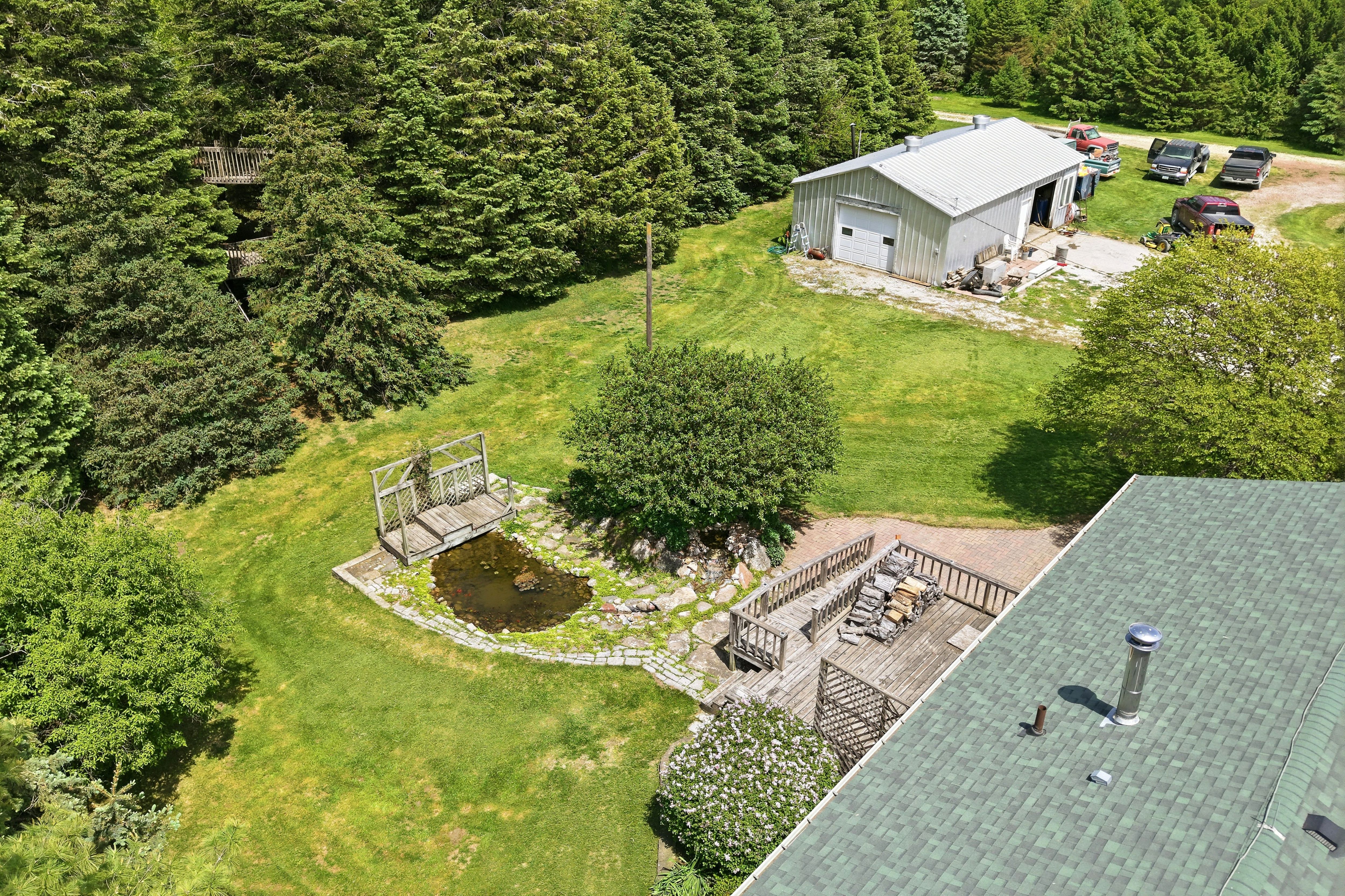 Listing Photo: 46-506_1740_Utopia_Ave_drone (2)